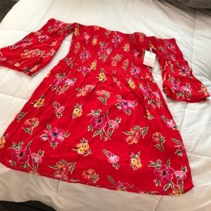 Off the shoulder sun dress